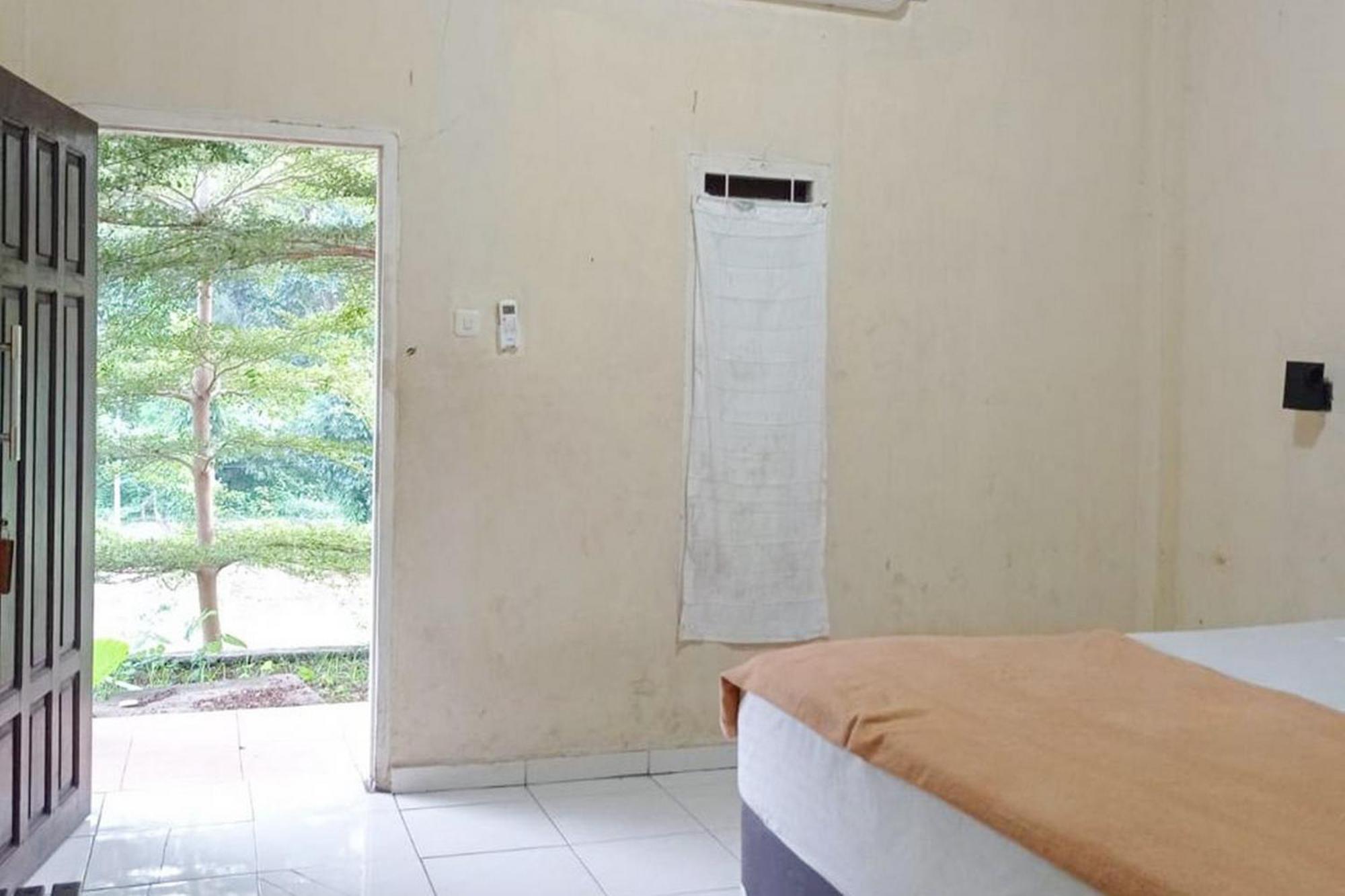 Hotel Pantai Panjang Bengkulu Redpartner 외부 사진