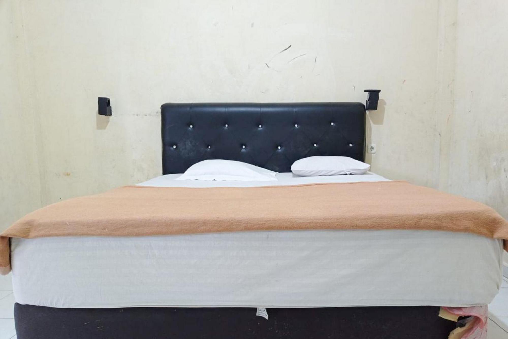 Hotel Pantai Panjang Bengkulu Redpartner 외부 사진