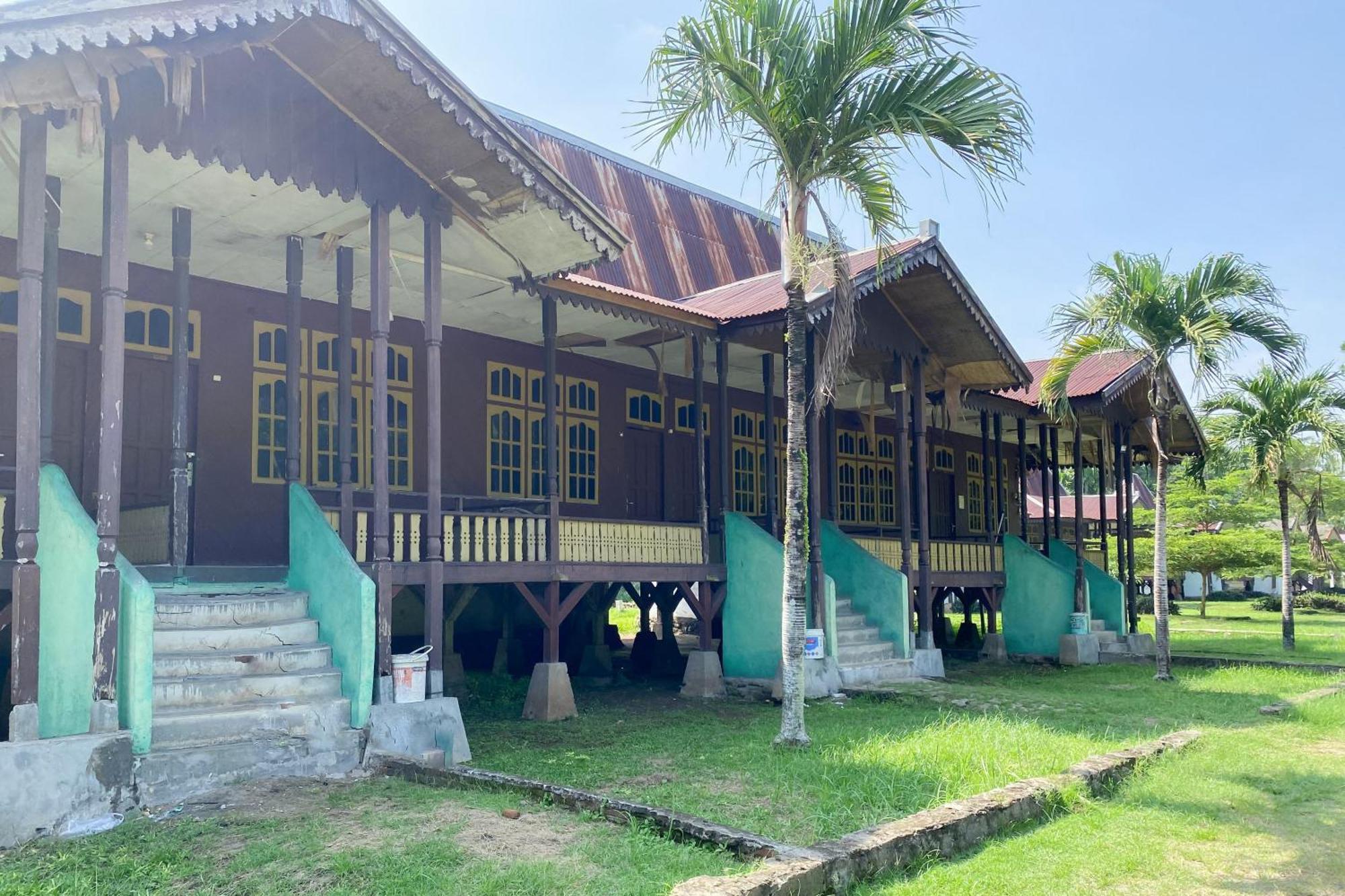 Hotel Pantai Panjang Bengkulu Redpartner 외부 사진