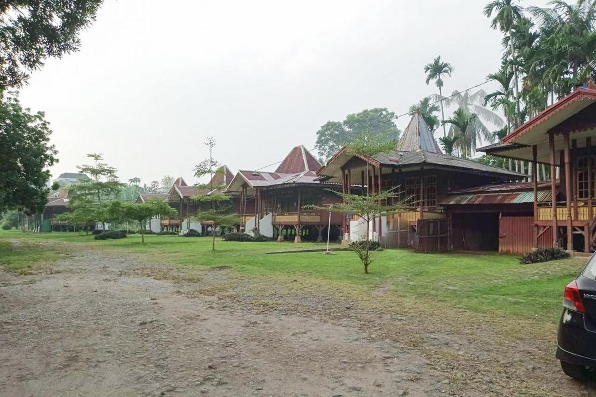 Hotel Pantai Panjang Bengkulu Redpartner 외부 사진